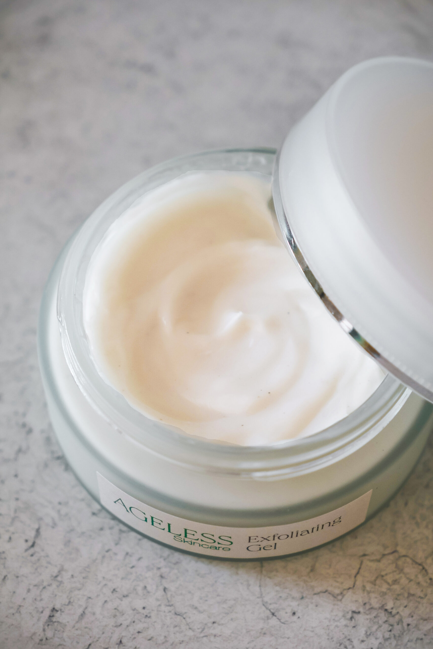 Exfoliating_02.jpg editada